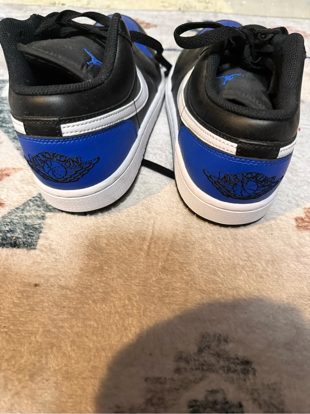 Jordan Low-Top Sneakers - Black & Blue